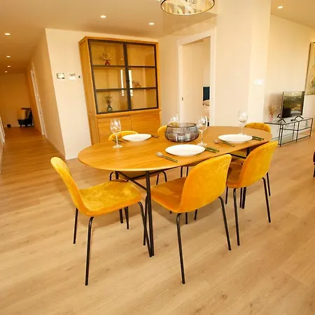 Apartment Lovely With Pool, Ac And A Great Terrace *